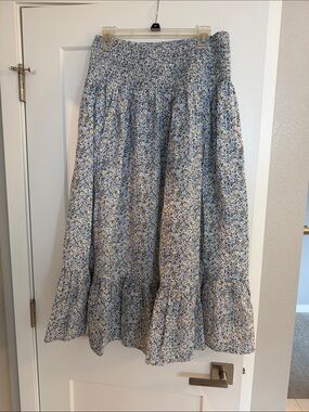 Smocked Waist Blue Floral Midi Skirt